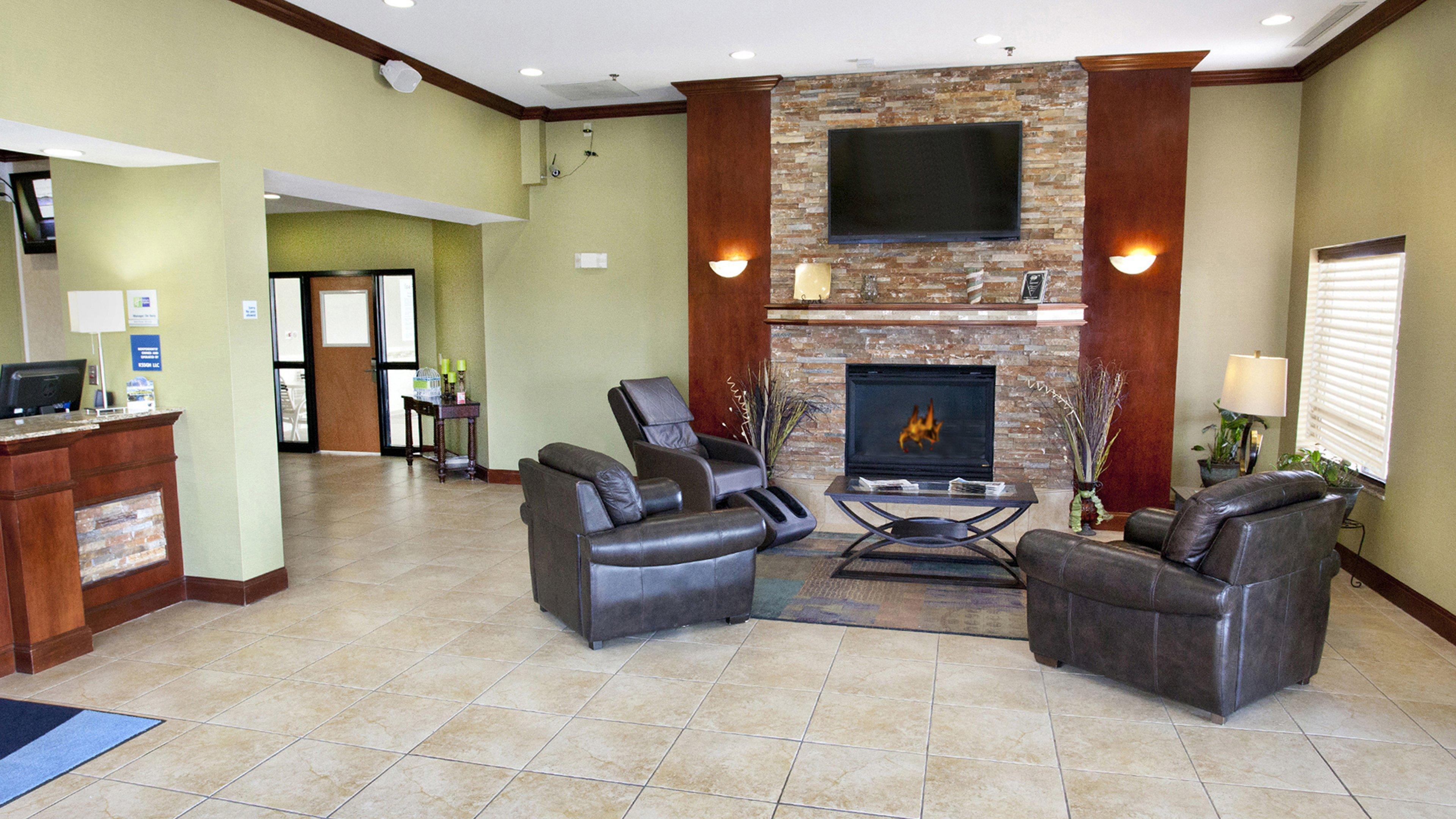 Holiday Inn Express Jamestown By Ihg Exteriér fotografie
