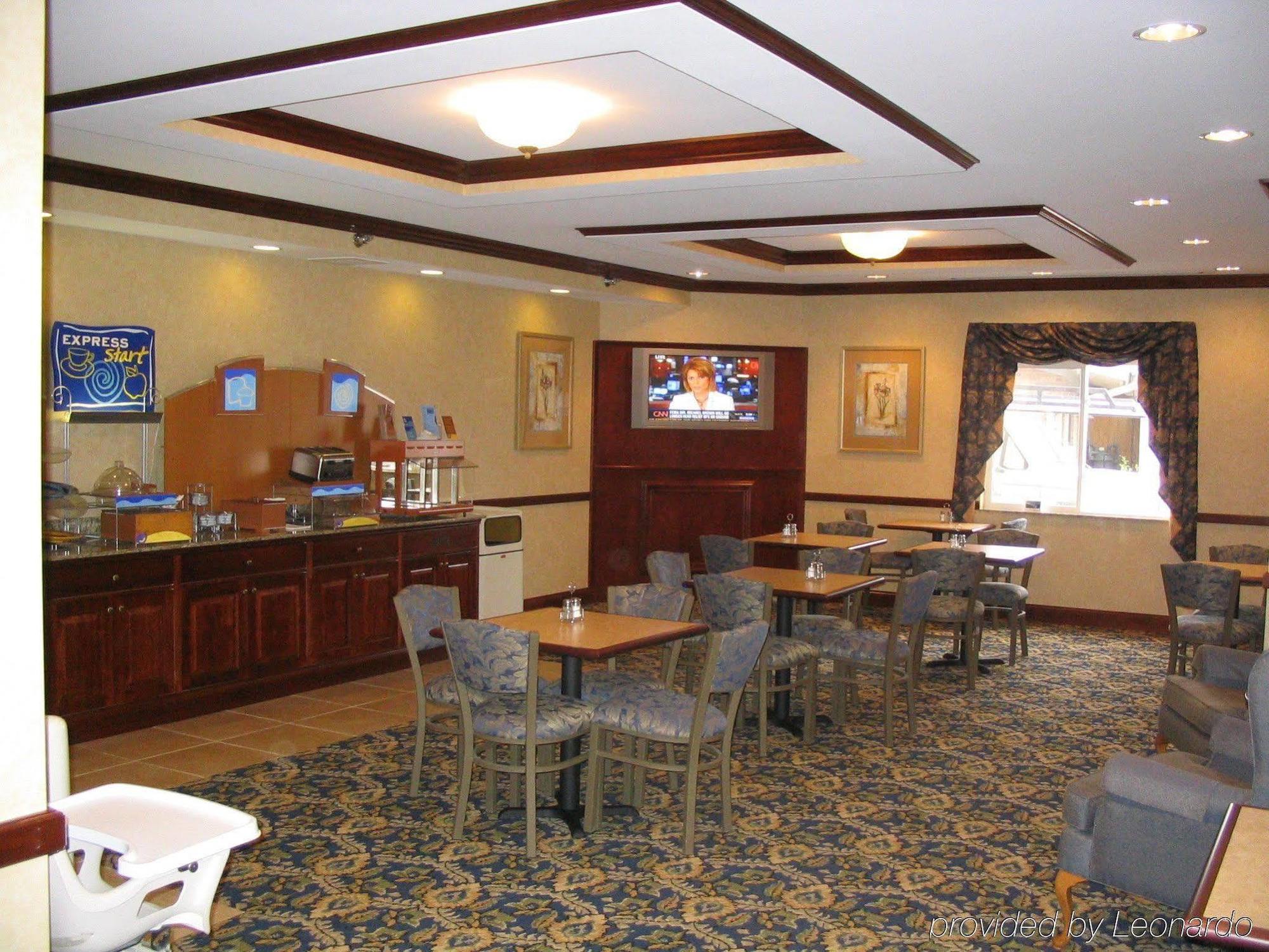 Holiday Inn Express Jamestown By Ihg Restaurace fotografie
